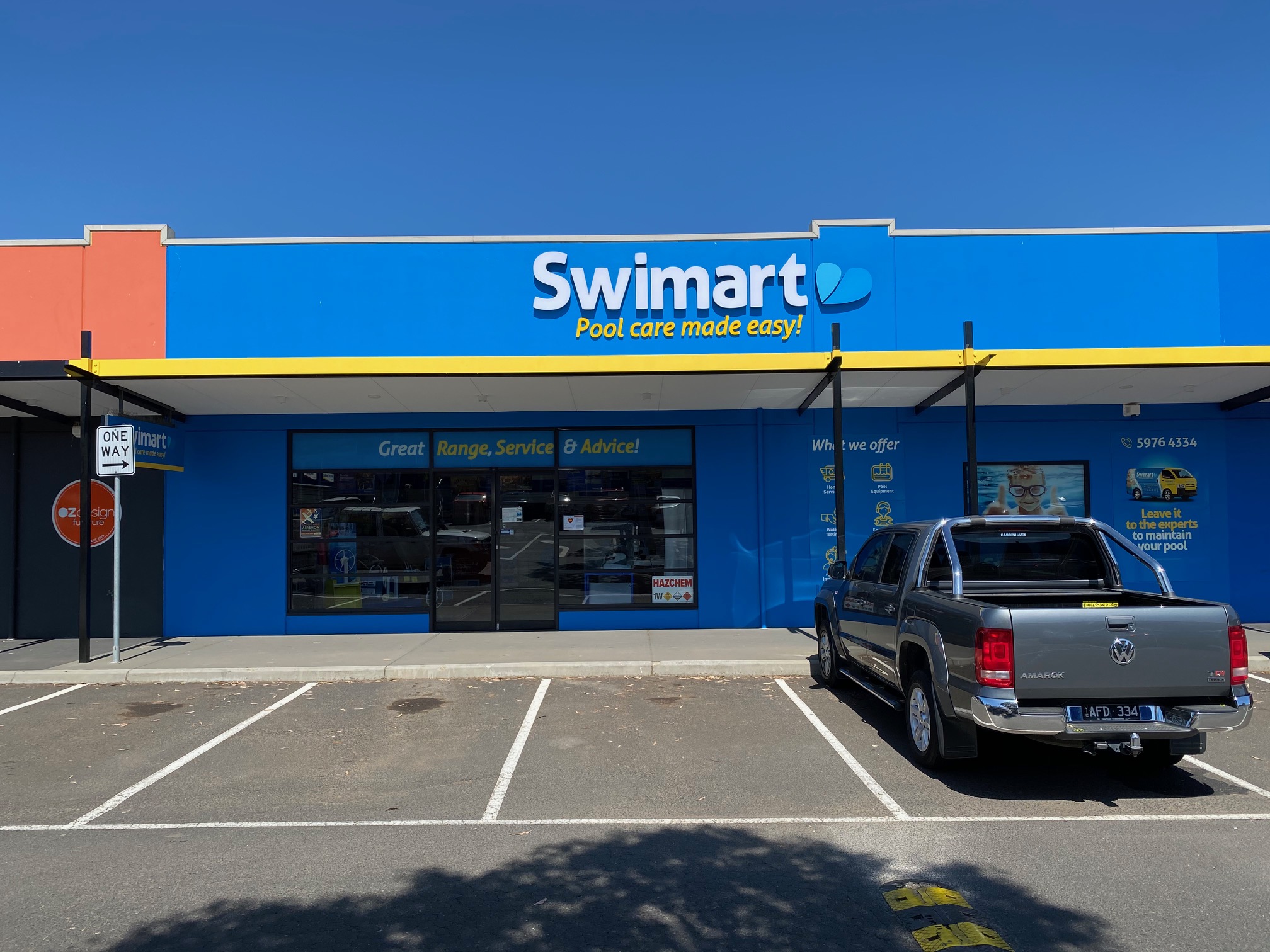 Photo-of-Swimart-Mornington-VIC-storefront Photo of the Swimart Mornington VIC local pool shop.